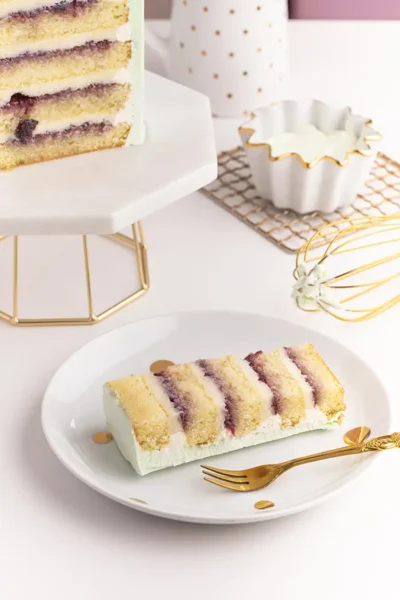 CARDÁPIO pronto ou monte seu bolo: qual a melhor alternativa?